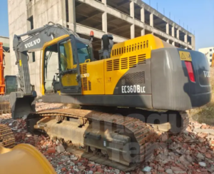 Excavadora VOLVO EC360BLC 2023