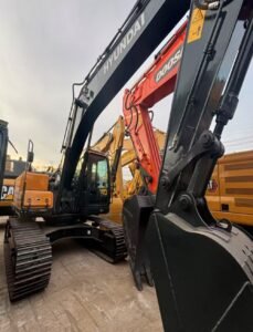 Excavadora HYUNDAI 220LC-9S 2024